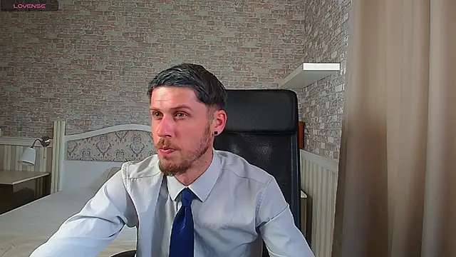 JonahShaw's Live XXX Chat