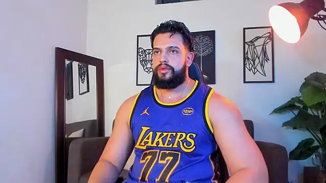 Chat +18 de Justin_kingX7 ao vivo