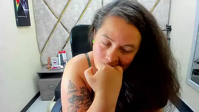 Chat XXX ao vivo de Sarah_Boobs_