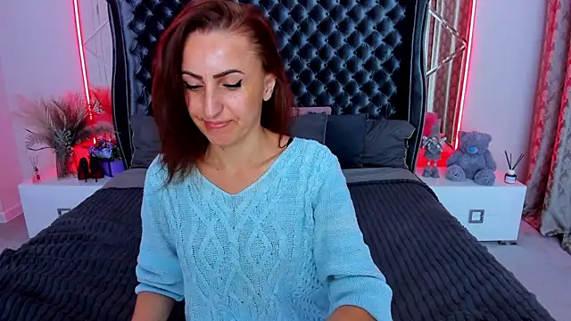 Rebecca_Diamond Pertunjukan Webcam