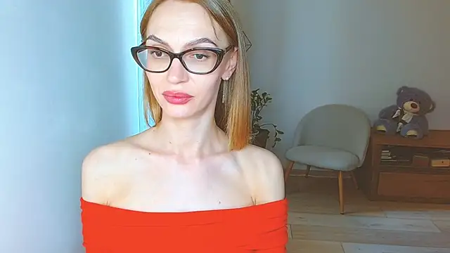 Lady_Sunshine_ Chat XXX in diretta