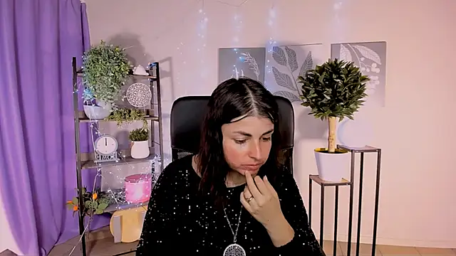 MartaEdams Chat XXX in diretta