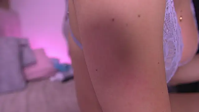 Show modela violeta_aroca na web-kameri
