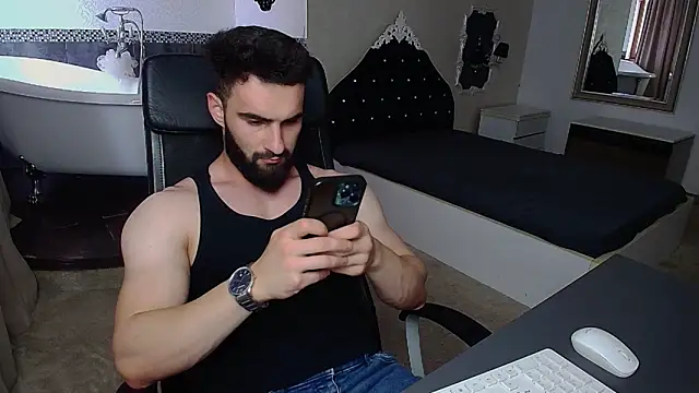 عرض كام MicahLane
