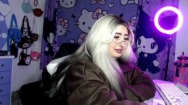 Chat XXX en directo de lussyevans24