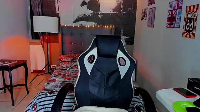 liam_scoot_ Show in webcam