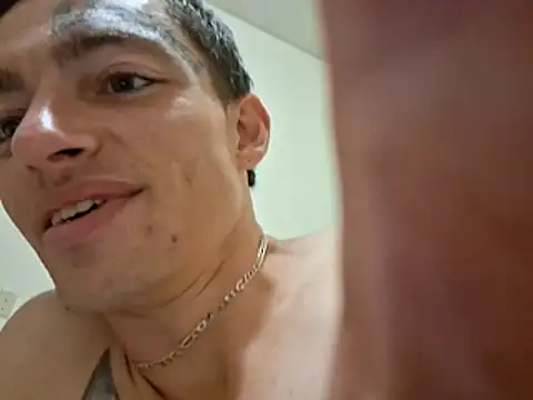 straightupdownbad2's Webcam Show