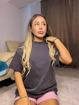 Živý XXX chat BarbieDoll13