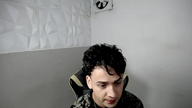 Mathias_twinkk: вебкам-шоу