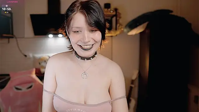 Nickari Live XXX-chat