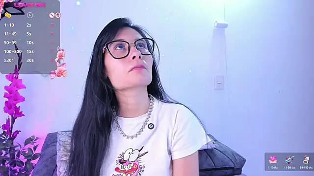 Chatroom XXX en direct de NayeCloud