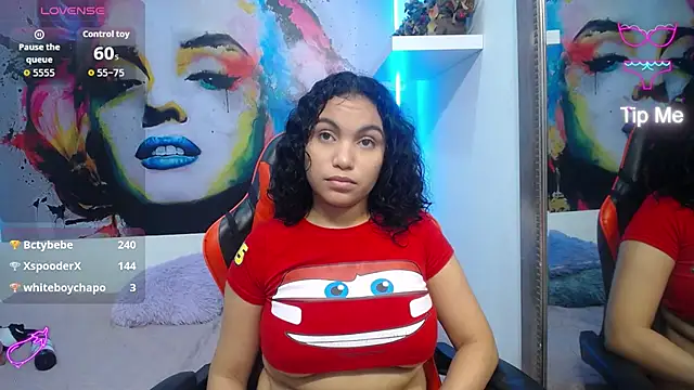 แชท XXX สดของ valeria_martinez19