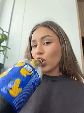 BarbieDoll13 Webcam show