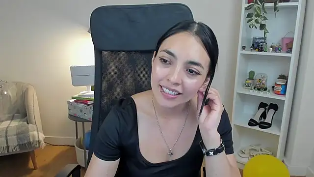 _BellaEvans_ Live XXX-Chat