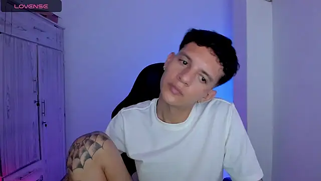Chatroom XXX en direct de tylernova