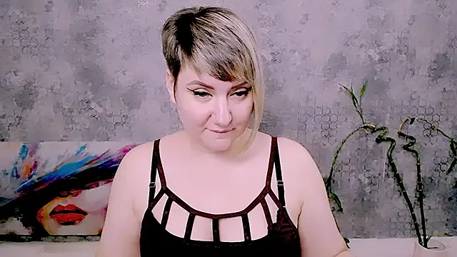 Djullia Live XXX-Chat