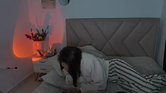 Chat +18 de Bonnieshyy ao vivo