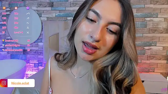 Chat XXX ao vivo de cloe_1tay