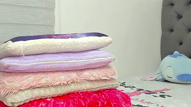 دردشة Elizabeth_18_ الجنسية المباشرة
