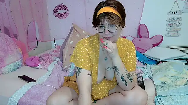 Sandrasexxyy: онлайн-секс-чат