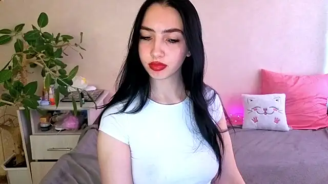Czat XXX na żywo – WildKittenX_