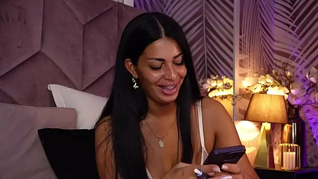 EvaRhea Chat XXX live
