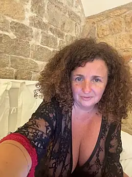 SempreDonatellan Live XXX chat