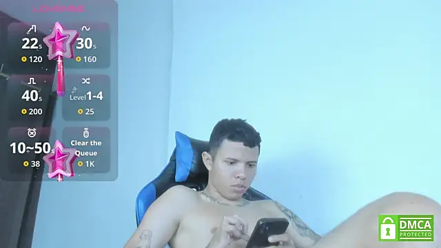 Steven_SkinnyBoy élő XXX-chatje