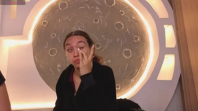 XXX chat uživo modela ritzabeth_daniel