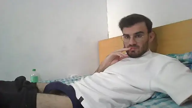 Men_use_me_for_pleasure's Webcam Show