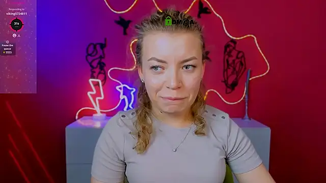 XXX chat uživo modela samanta_drive
