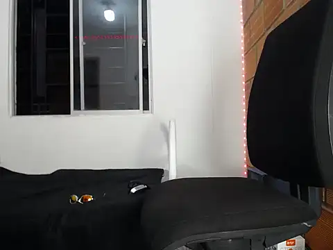 camilorestrepo77 live XXX chat