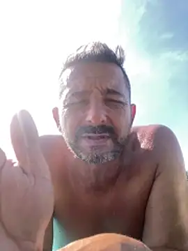 daddy3945 Show Webcam