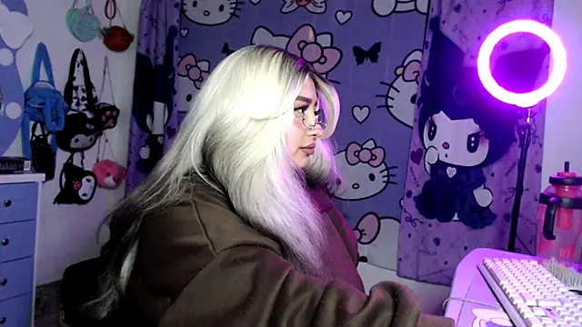 Živý XXX chat lussyevans24