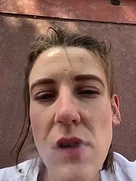 Chat +18 de Kamorana ao vivo