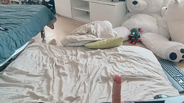 Živý XXX chat CeriseLapine