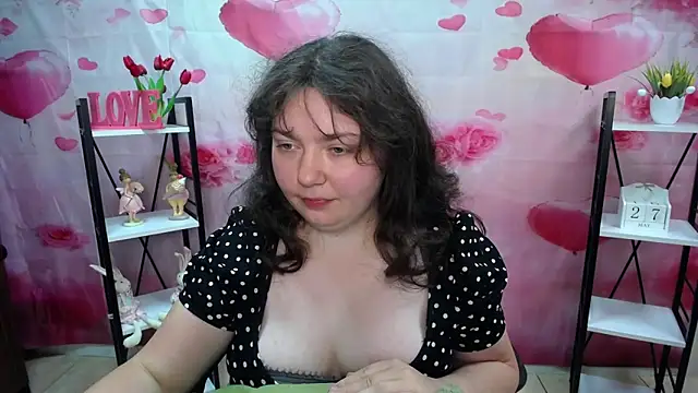 NeonilaLisova Chat XXX in diretta