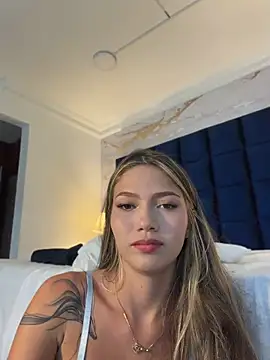 EmmaJhoons Live XXX Chat