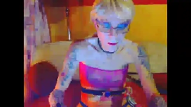 cuxladyboy's Webcam Show