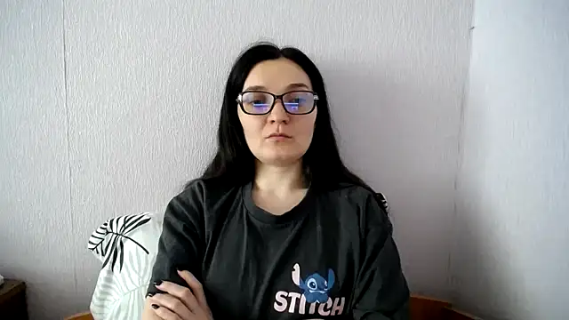 Shiny_gine Adlı Modelin Canlı XXX Sohbeti