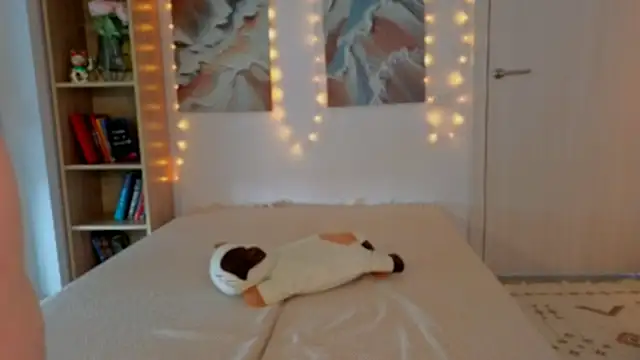 MilenaSaint Adlı Modelin Canlı XXX Sohbeti