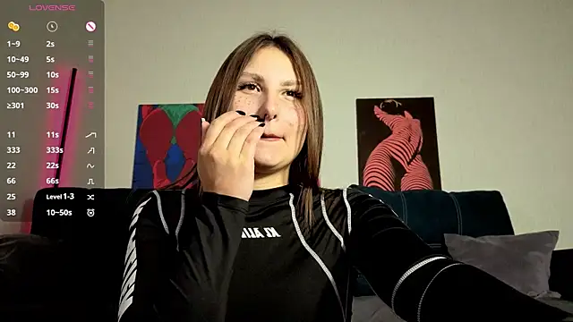 TrixiBell's Live XXX Chat