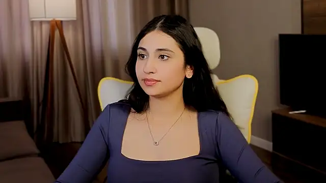 Chat +18 de honeylanaa ao vivo