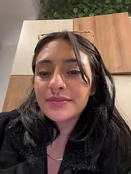 XXX chat uživo modela Nanda_vixen_