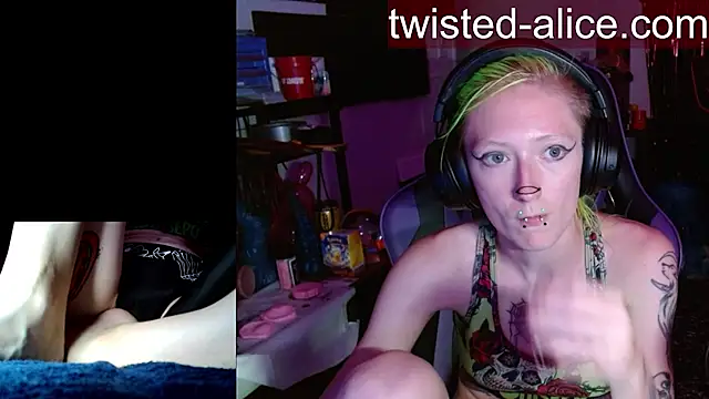 Twisted_Alice: вебкам-шоу