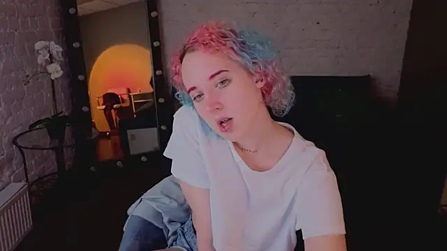 ScarlettSparkssのライブXXXチャット