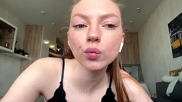 Auroralgnis Chat XXX in diretta