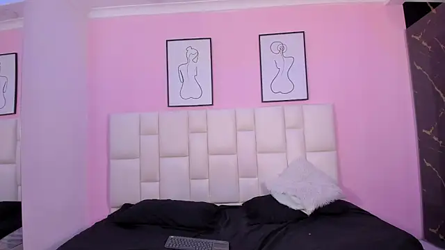 Chat +18 de MarianaOspina_ ao vivo