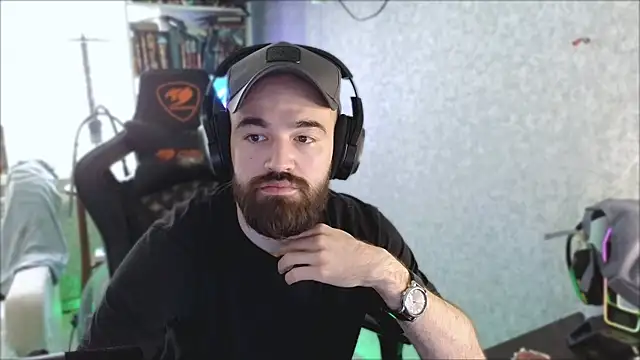 _Mostly_n Live XXX chat