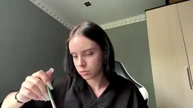 illiebilish – webcam-show